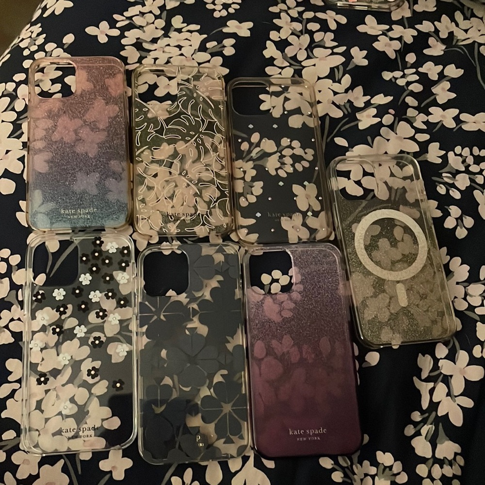 Kate spade iPhone 12/12pro case